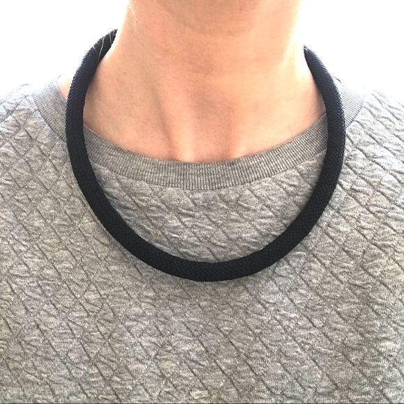 Black rope necklace - Multiple ways to wear it - Picture 9 of 10